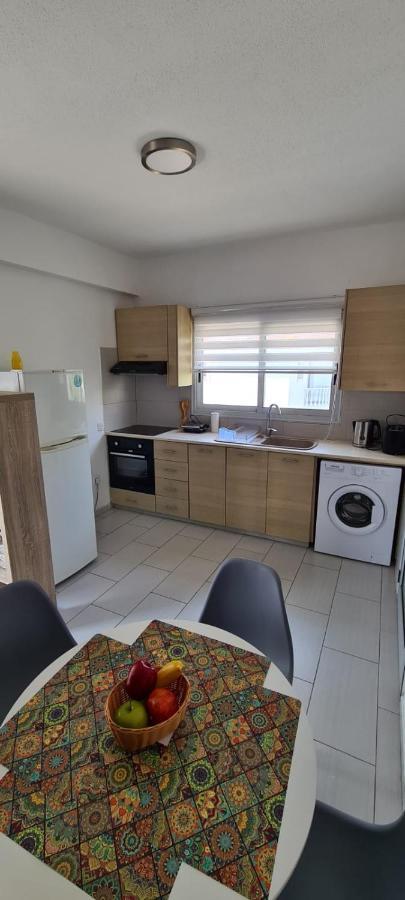 Lovely 1Betroom Apartment Near The Beach Pyla Ngoại thất bức ảnh